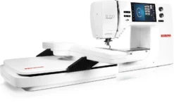 Bernina 700E Embroidery Machine 7 Bernina 700E Embroidery Machine -SEWING MACHINE PLUS Shop b700 4