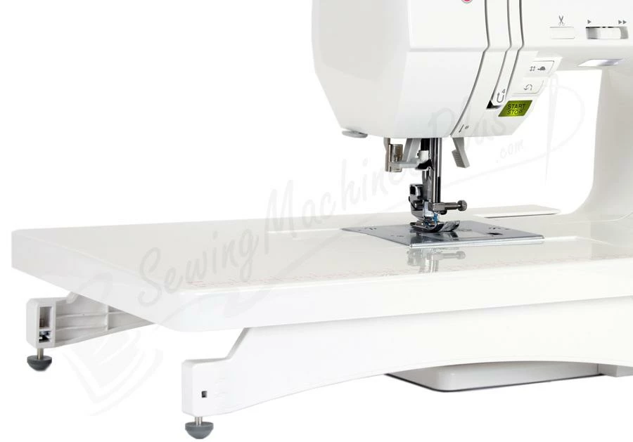 Singer Quantum Stylist 9960 Quilter Sewing Machine W/ FREE Hard Case 5 Singer Quantum Stylist 9960 Quilter Sewing Machine W/ FREE Hard Case - Image 5