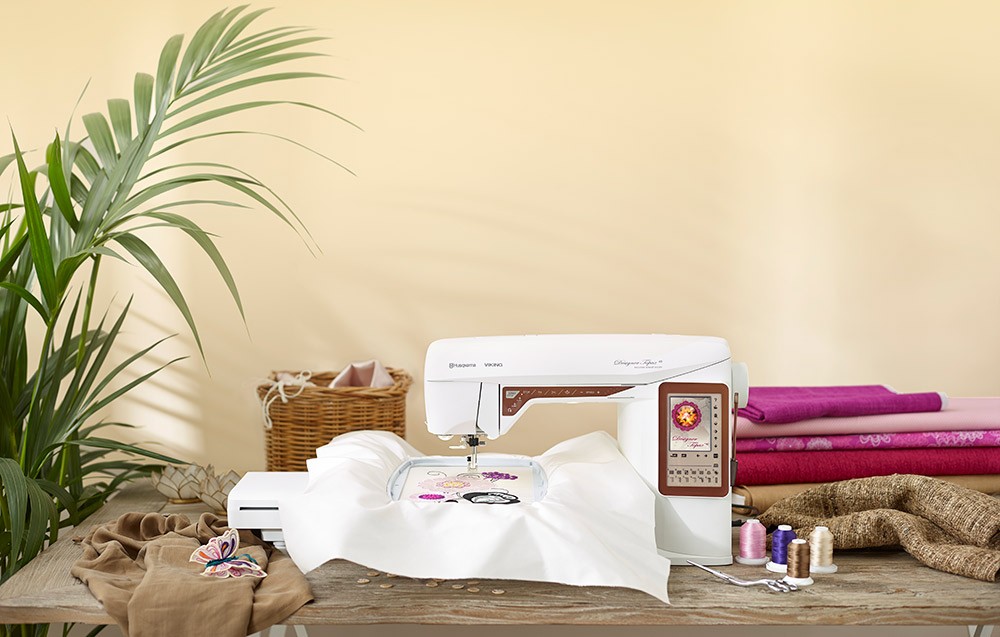 Front Page 11 Front Page -SEWING MACHINE PLUS Shop 000